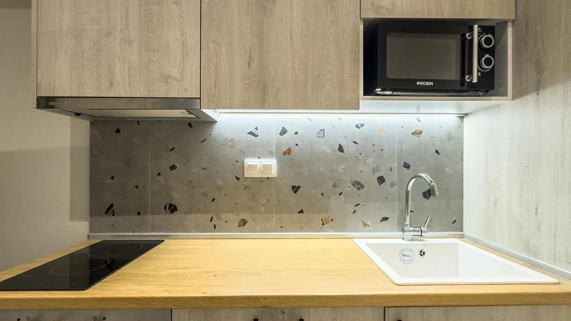 Palama Urban Vibes By Proliving Hospitality Thessaloniki 0*,
