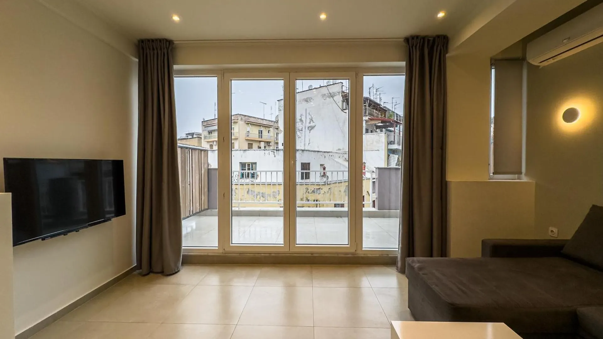 Palama Urban Vibes By Proliving Hospitality Thessaloniki 0*,  Greece